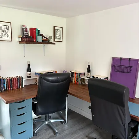 Tatil Evi Siochain Agus Ciuin Teach